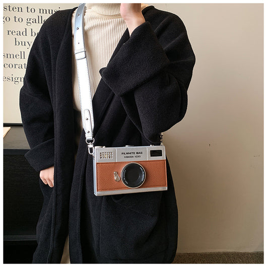 Bolsa Crossbody Mini con Cadena Coordinada - Image 29