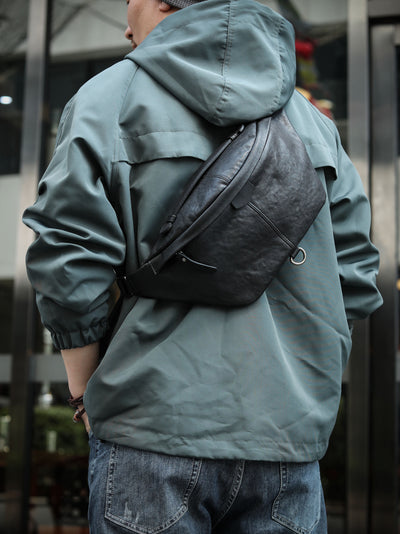Bolsa de Pecho de Cuero para Hombre con Correa Cruzada - Image 4