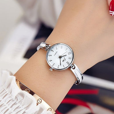 Reloj de Acero Inoxidable Elegante - Image 4