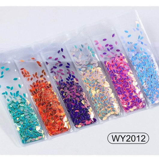 Parches de Uñas con Brillos, Lentejuelas y Diamantes Láser - Diseño Corazón - Image 15