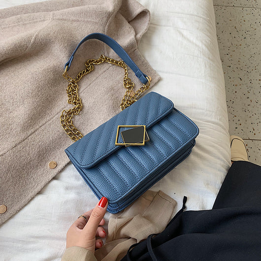Bolso Cuadrado Pequeño con Cadena de Hombro - Image 3