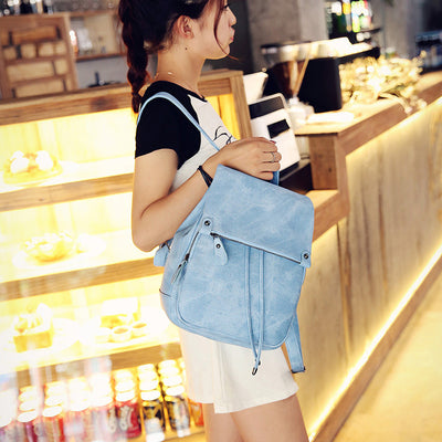 Mochila Backpack de Cuero para Mujer - Diseño Moderno y Versátil - Image 3
