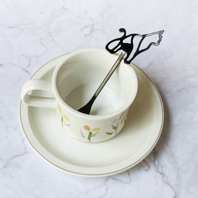Juego de Taza y Platillo de Cerámica Tulipán - Image 3