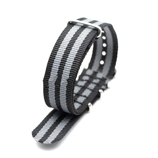 Reloj para Hombre con Correa de Nylon Suave y Anillo de Acero Reforzado - Image 2