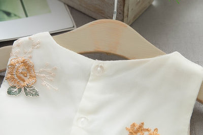 Vestido Infantil de Algodón con Bordado y Tirantes - Image 18