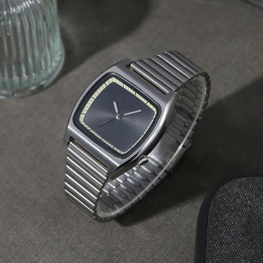 Reloj de Pulsera Minimalista Cuadrado sin Logo - Diseño Versátil - Image 33