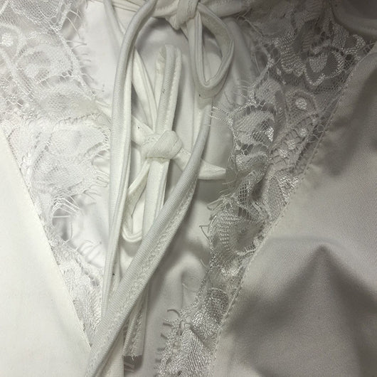 Blusa de Encaje Elegante con Escote en V para Verano - Image 12