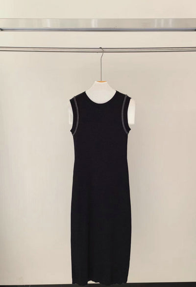 Vestido Tejido de Lana sin Mangas Cuello Redondo con Detalles de Perlas - Image 10