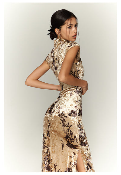 Vestido Cheongsam de Terciopelo Elegante con Movimiento Fluido - Image 17