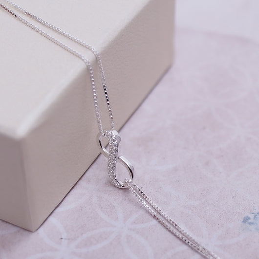 Pulsera de Plata Infinita con Suerte - Image 3