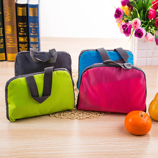 Mochila Impermeable Plegable - Ligera y Versátil para Aventuras - Image 5
