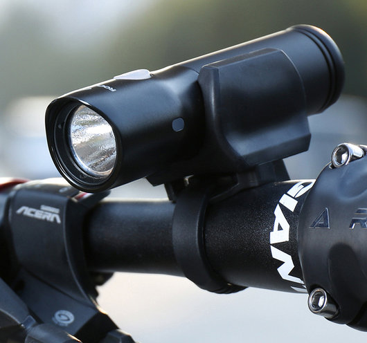 Luz Frontal LED Recargable para Bicicleta - Iluminación Nocturna - Image 4