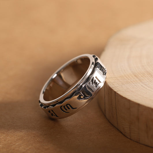 Anillo Giratorio para Hombre con Mantra Sánscrito de Seis Caracteres en Plata - Image 8