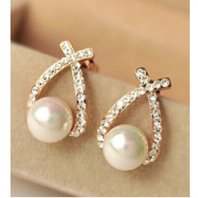 Aretes de Perla con Destello Cruzado