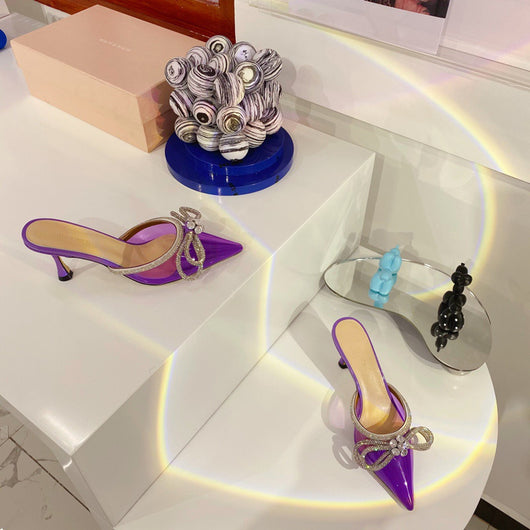 Sandalias de Tacón Stiletto con Moño de Cristales y Punta Afilada - Image 14