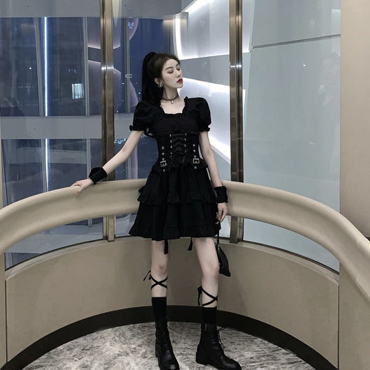 Vestido Gothic Sweet con Volantes y Cordones - Image 10