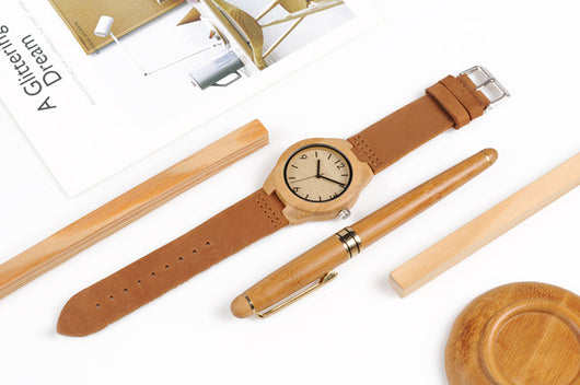 Reloj de Bambú con Cinturón de Cuero - Image 5