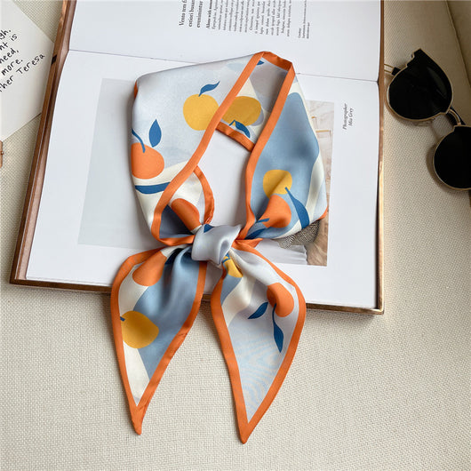 Pañuelo de Seda Estampado con Frutas, Diseño Alargado - Image 7