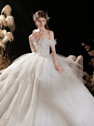 Vestido de Novia Blanco Marfil con Cielo Estrellado y Falda Voluminosa Estilizadora - Image 15