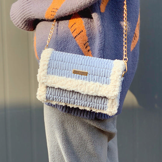 Bolso de Lana Elegante Estilo Iceberg para Mujer - Image 7