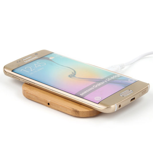 Cargador Inalámbrico Rápido de Bambú para Smartphone - Image 2