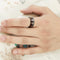 Anillo Tungsteno Vintage Oro con Madera de Acacia para Hombre
