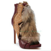 Sandalias Stiletto Retro con Hebilla Metálica y Detalles de Piel - Image 7