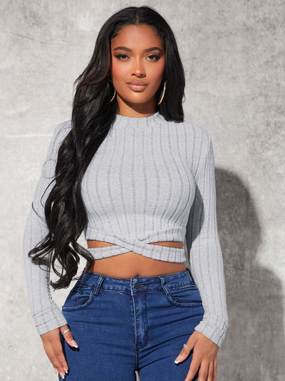 Camiseta Crop Top Minimalista para Mujer - Otoño e Invierno - Image 14