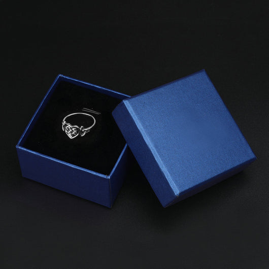 Anillo de Corazón con Nudo Celta Artesanal - Image 4