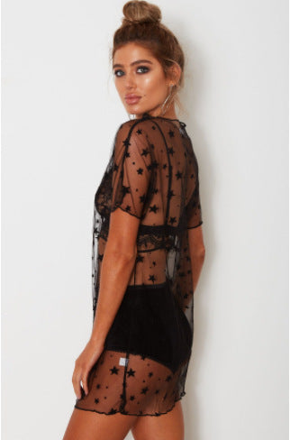 Blusa de Malla Negra con Estrellas - Manga Corta Escote Redondo para Mujer - Image 2
