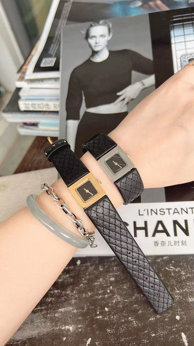 Reloj de Cuero para Mujer Diseño Retro Cuadrado - Image 10