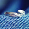 Anillo de Plumas Elegante y Minimalista