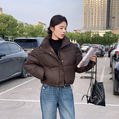 Chaqueta Corta para Mujer con Cuello Alto - Diseño Petite