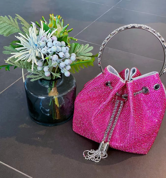 Bolso de Mano con Diamantes y Borlas Arcoíris Brillante
