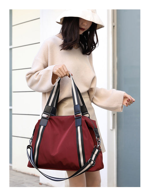 Bolsa de Viaje Plegable para Mujer - Diseño a Rayas Coreano - Image 2