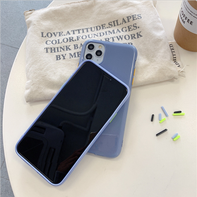 Funda Sólida con Brillo Degradado para Teléfono - Image 3