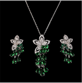 Aretes de Circón Flor Pequeña con Borla de Gota - Hipoalergénicos Estilo Coreano - Image 3