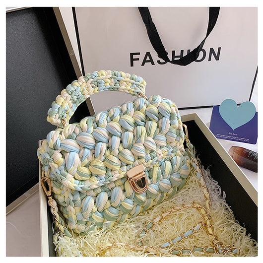Bolsa Mensajera Tejida a Mano - Diseño Artesanal Crochet - Image 7
