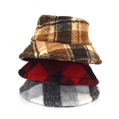 Gorro Tipo Pescador de Cuadros Cálido para Mujer - Image 9