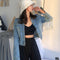 Chaqueta Denim Slim Azul Claro con Detalles de Strass en Solapa