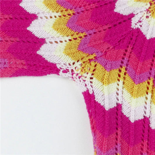 Vestido Tejido de Manga Larga con Rayas Contrastantes y Espalda Descubierta - Image 21