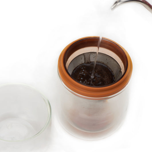 Taza de Viaje de Vidrio con Filtro Colgante para Café Artesanal - Image 2