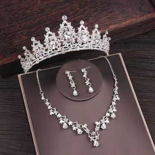 Conjunto de Corona y Collar de Cristales para Novia - Accesorios Nupciales Elegantes - Image 11