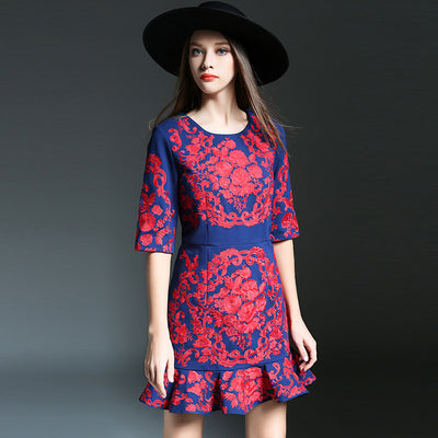 Vestido Ajustado con Falda Sirena - Image 3