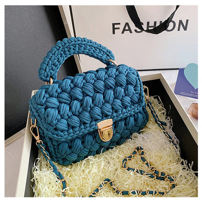 Bolsa Mensajera Tejida a Mano - Diseño Artesanal Crochet - Image 3