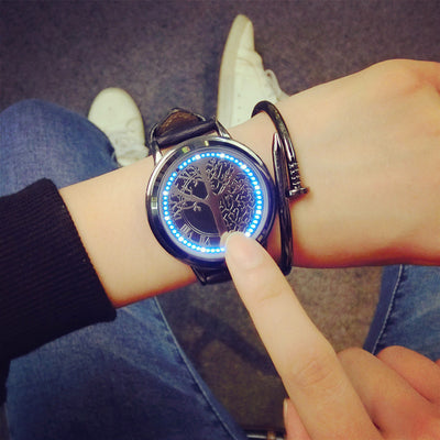 Reloj LED Inteligente Circular Impermeable - Unisex Pareja - Image 3