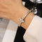 Pulsera Ancha de Letras TT en Diamantes de Lujo
