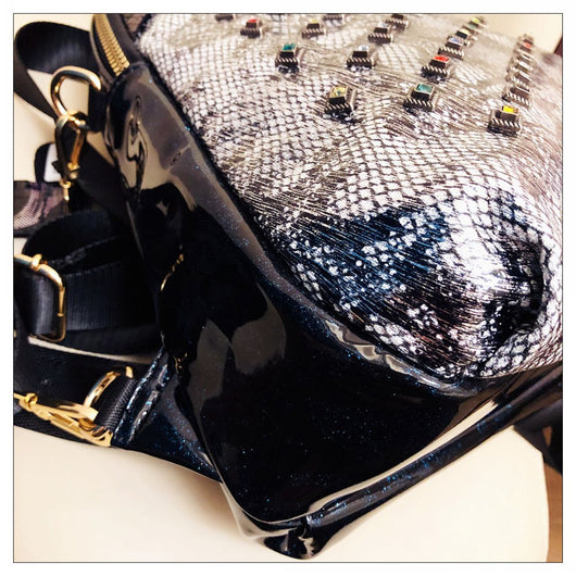 Mochila de Cuero Genuino para Mujer - Diseño Moderno y Funcional - Image 11