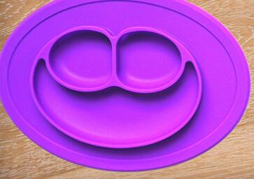 Plato Infantil con Cara Sonriente de Silicona - Image 19