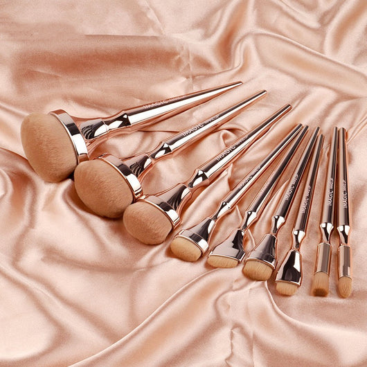 Set de 9 Uniformes Profesionales para Maquilladores - Image 6